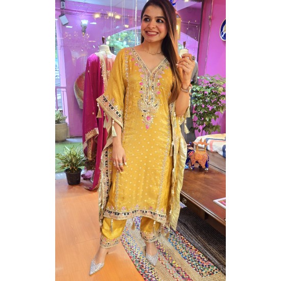 Yellow silk kaftan set 