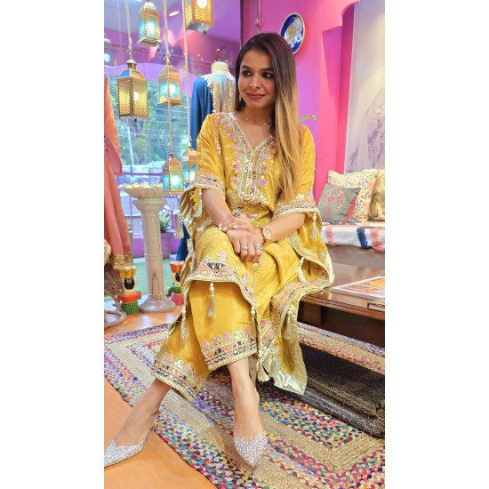 Yellow silk kaftan set 